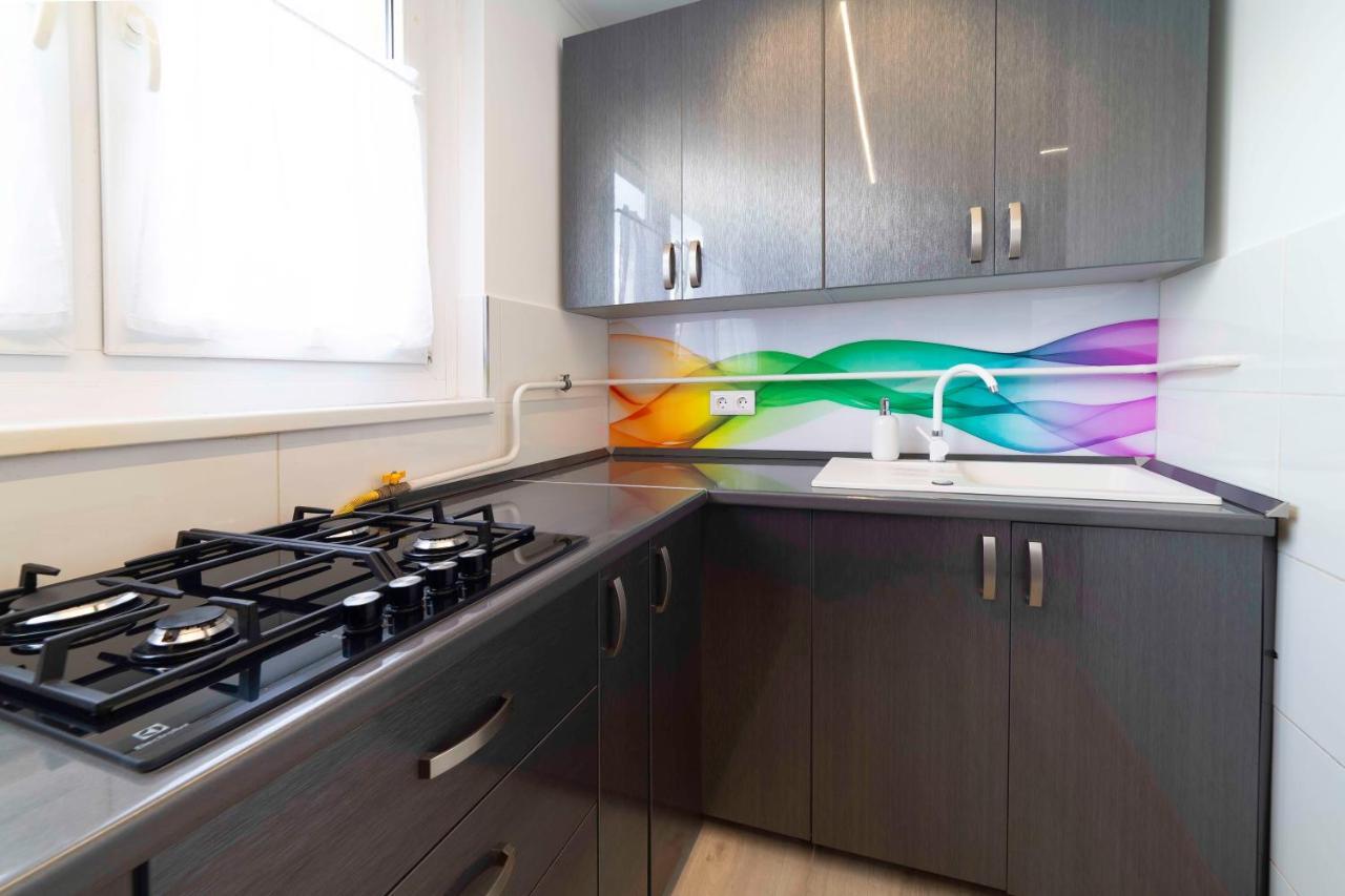 Comfort 66 - Real-Life 3-Room Family Stay With 4 Beds Miskolc Exterior foto