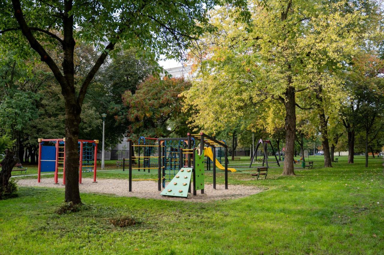 Comfort 66 - Real-Life 3-Room Family Stay With 4 Beds Miskolc Exterior foto